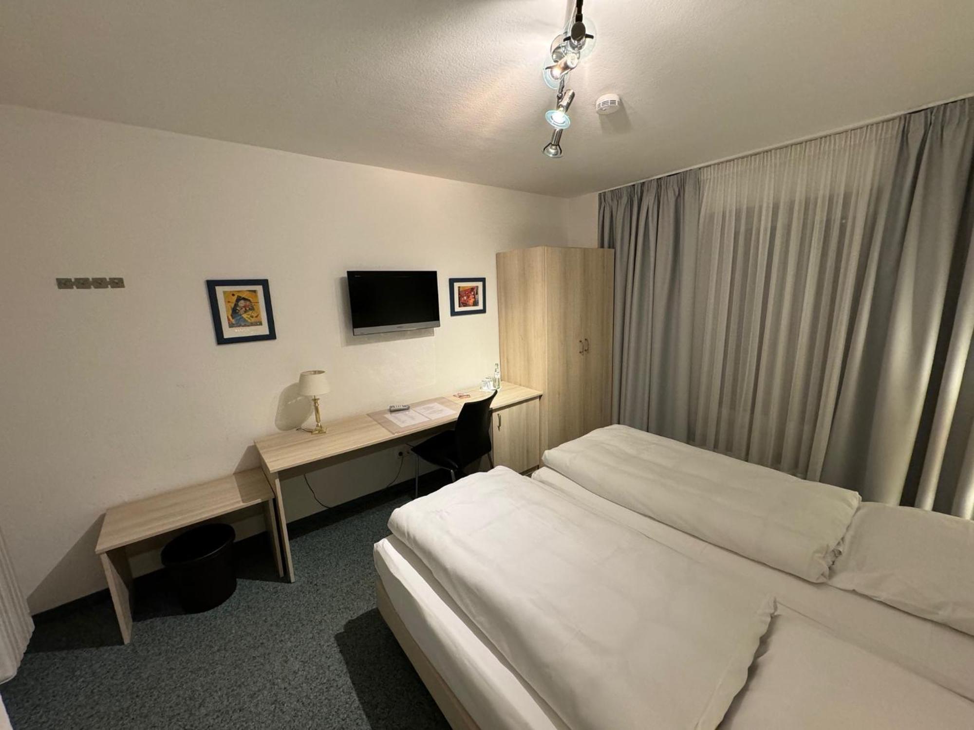 Hotel Occam München Ngoại thất bức ảnh